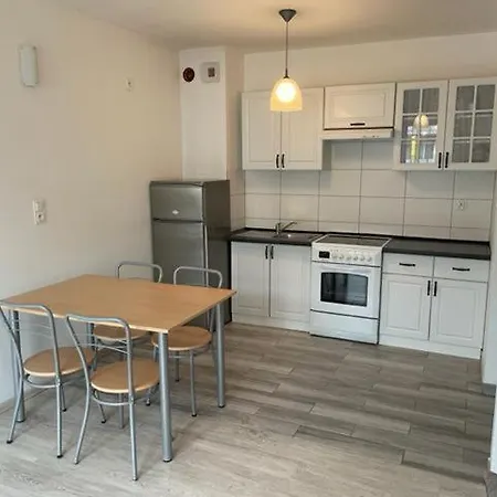 Iwaszkiewicza - Parking & Balcony Apartment