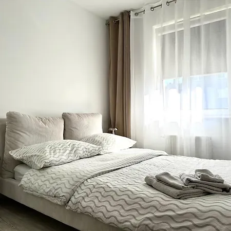 Апартаменты Iwaszkiewicza - Parking & Balcony Олава