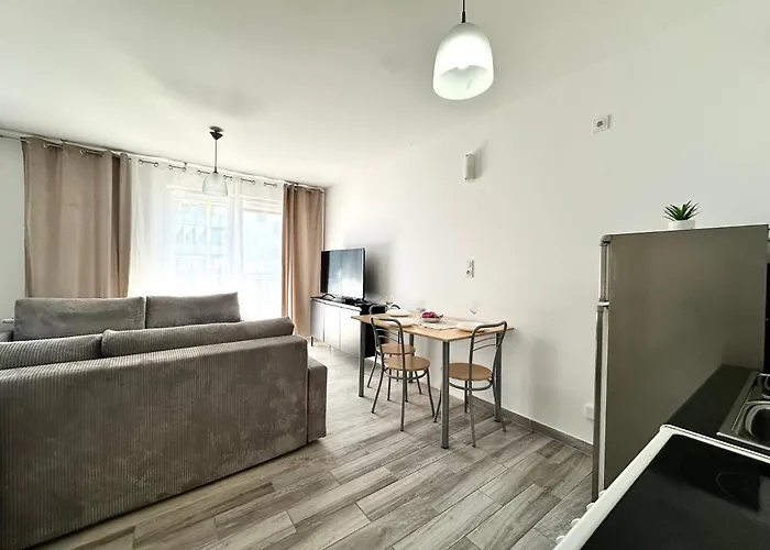 Apartment Iwaszkiewicza - Parking & Balcony